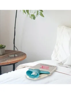 Wärmflasche Axolotl Niedlich mit Spruch in Grau Pastell