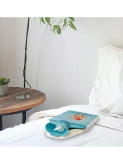 Wärmflasche Fuchs Sänger mit Spruch in Eisblau