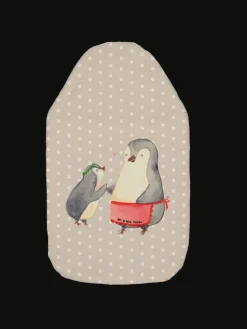 Wärmflasche Pinguin mit Kind ohne Spruch in Grau Pastell