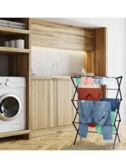 Wäscheständer in Weiß