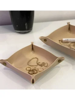 2x Taschenleerer Schmuck Schlüselablage Kunstleder in Beige